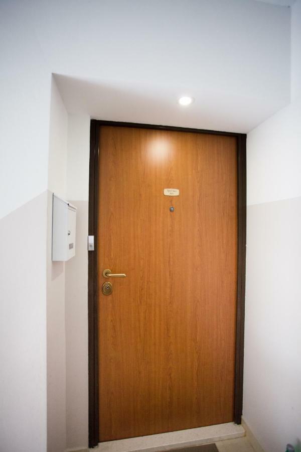 Apartment Bilo オミシュ エクステリア 写真