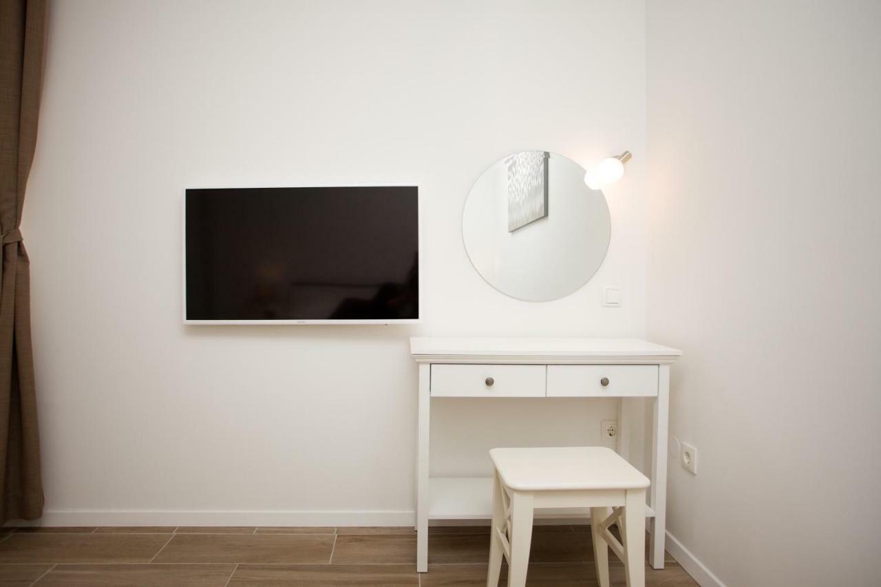 Apartment Bilo オミシュ エクステリア 写真