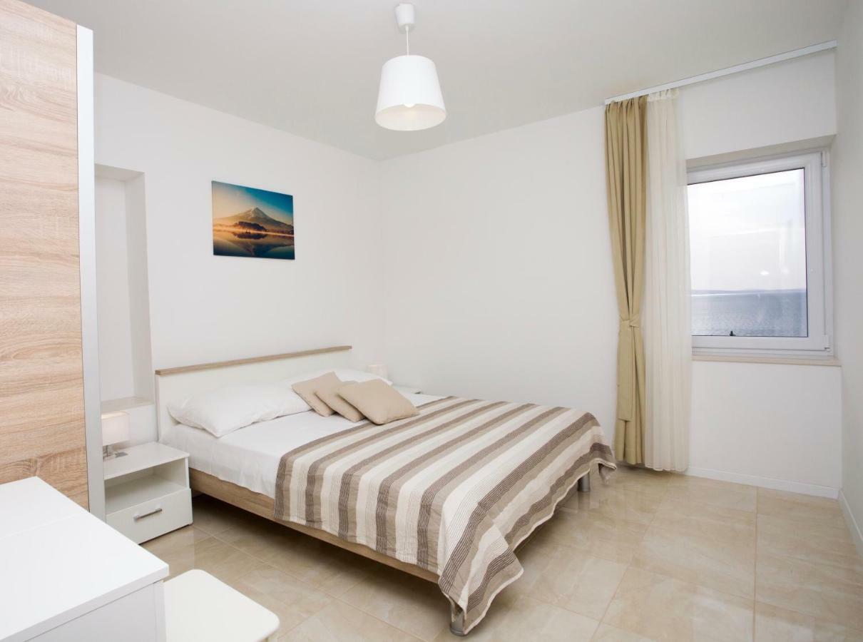 Apartment Bilo オミシュ エクステリア 写真